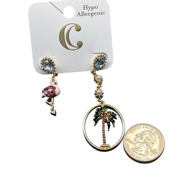 Charming Charlie MSRP 24Flamingo & Palm Tree Dangle Earrings With Crystal Accent - Picture 3 of 8